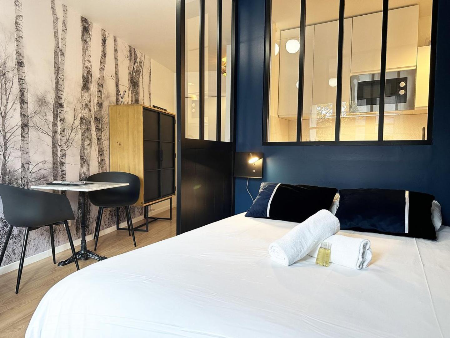 C Le 15 - Studio Cosy Avec Parking Chartres Exterior foto